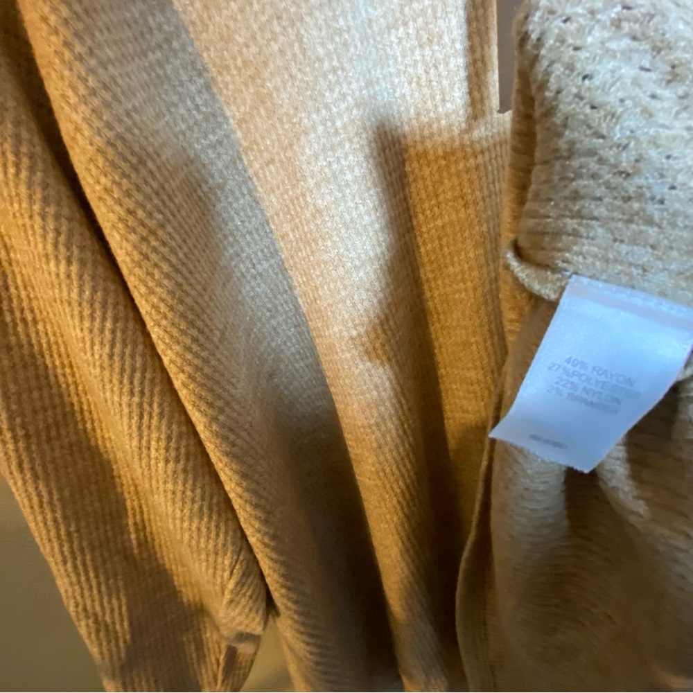 Soft Surroundings Women's Cream Cowl Neck Sweater size 3X - Picture 5 of 8